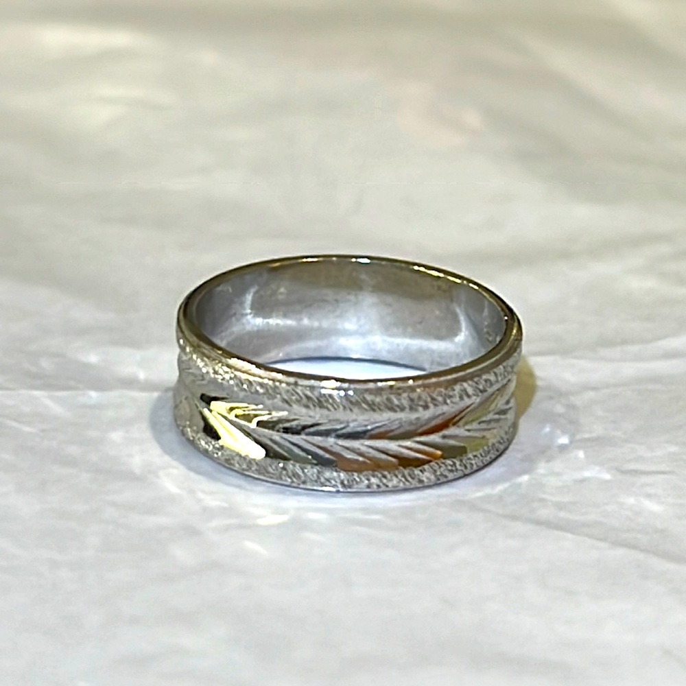Sterling Silver Ring - image 1